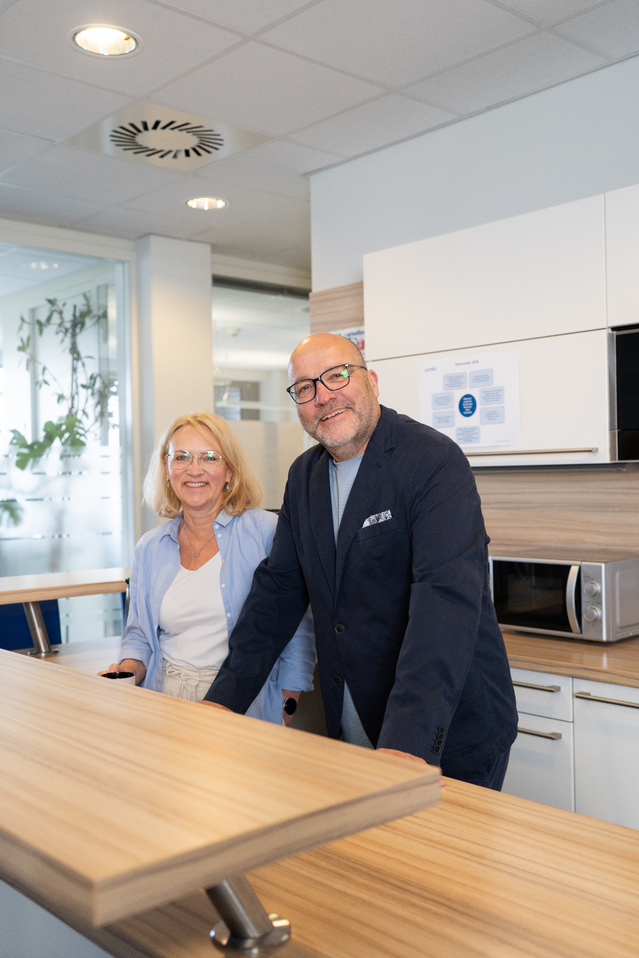 Persönliches Gespräch im Büroalltag bei LastMile bringt's